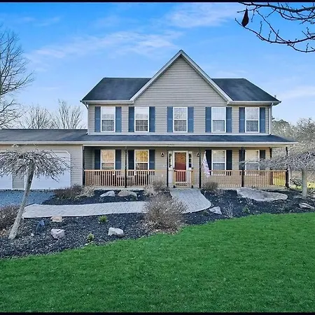 Gorgeous Cozy 5 Bedroom House With Hottub,Lake,Pool Albrightsville Exterior photo